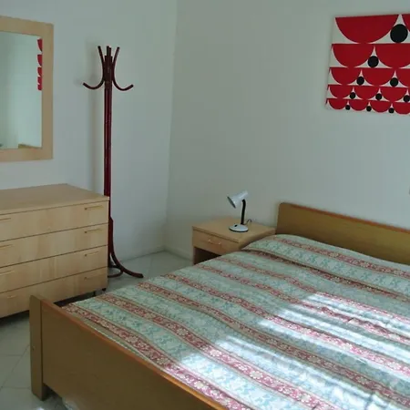 Cozy Flat With Sun Terrace 利尼亚诺萨比亚多罗