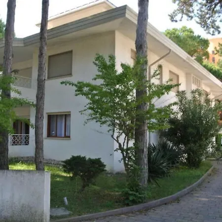 Cozy Flat With Sun Terrace 利尼亚诺萨比亚多罗